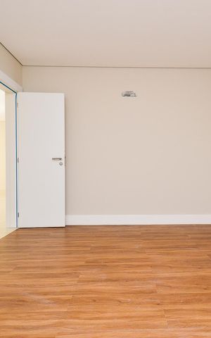 Casa de condomínio à venda com 359m², 4 quartos e 4 vagas Casa de condomínio à venda com 359m², 4 quartos e 4 vagasSuíte 3