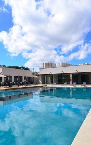 Casa de condomínio à venda com 359m², 4 quartos e 4 vagas Casa de condomínio à venda com 359m², 4 quartos e 4 vagasÁrea comum - Piscina