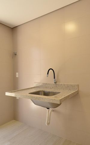 Casa de condomínio à venda com 359m², 4 quartos e 4 vagas Casa de condomínio à venda com 359m², 4 quartos e 4 vagasÁrea de Serviço