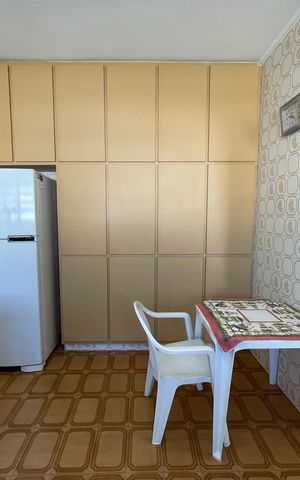 Casa à venda com 243m², 3 quartos e 7 vagas Casa à venda com 243m², 3 quartos e 7 vagasCozinha