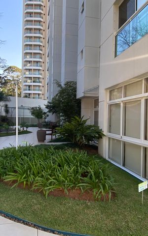 Apartamento à venda com 143m², 3 quartos e 3 vagasÁrea externa
