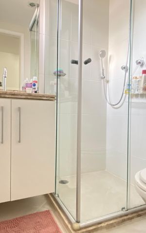 Apartamento à venda com 143m², 3 quartos e 3 vagasBanheiro da Suíte 2