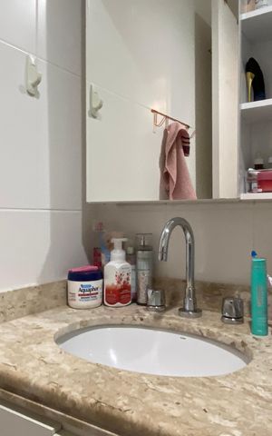 Apartamento à venda com 143m², 3 quartos e 3 vagasBanheiro da Suíte 1