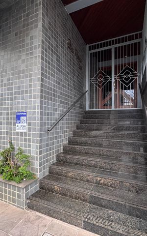 Apartamento para alugar com 60m², 2 quartos e sem vaga Apartamento para alugar com 60m², 2 quartos e sem vagaPlaca