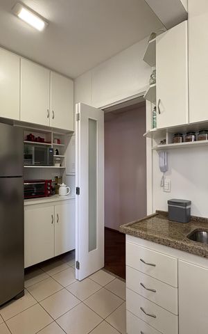Apartamento à venda com 97m², 3 quartos e 2 vagas Apartamento à venda com 97m², 3 quartos e 2 vagasCozinha