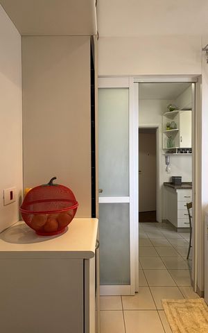 Apartamento à venda com 97m², 3 quartos e 2 vagas Apartamento à venda com 97m², 3 quartos e 2 vagasÁrea de Serviço