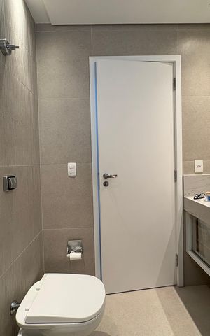 Apartamento à venda com 97m², 3 quartos e 2 vagas Apartamento à venda com 97m², 3 quartos e 2 vagasBanheiro 1
