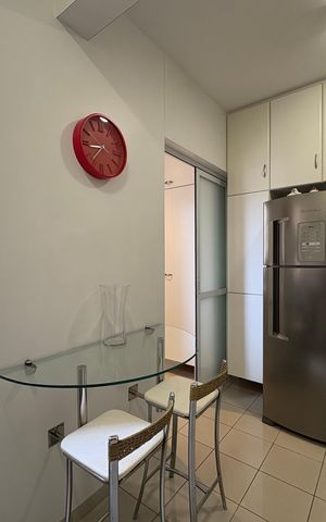 Apartamento à venda com 97m², 3 quartos e 2 vagas Apartamento à venda com 97m², 3 quartos e 2 vagasCozinha