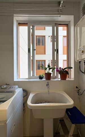 Apartamento à venda com 97m², 3 quartos e 2 vagas Apartamento à venda com 97m², 3 quartos e 2 vagasÁrea de Serviço