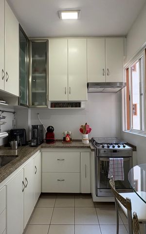 Apartamento à venda com 97m², 3 quartos e 2 vagas Apartamento à venda com 97m², 3 quartos e 2 vagasCozinha