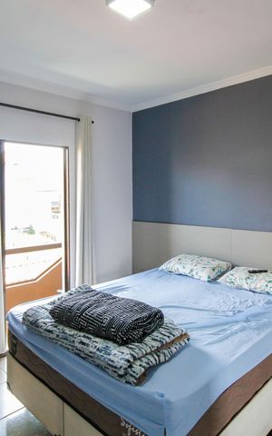 Casa à venda com 175m², 3 quartos e 3 vagas Casa à venda com 175m², 3 quartos e 3 vagasSuíte