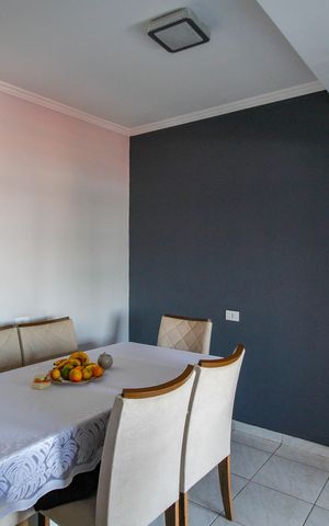 Casa à venda com 175m², 3 quartos e 3 vagas Casa à venda com 175m², 3 quartos e 3 vagasCopa