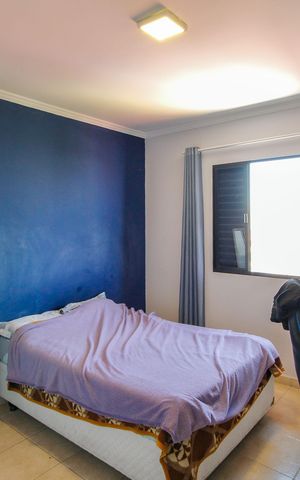 Casa à venda com 175m², 3 quartos e 3 vagas Casa à venda com 175m², 3 quartos e 3 vagasQuarto 2