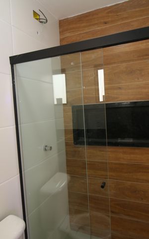 Casa à venda com 320m², 4 quartos e 2 vagasBanheiro da Área comum