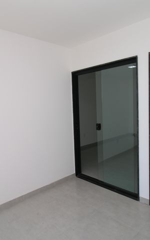 Casa à venda com 320m², 4 quartos e 2 vagasVaranda da Suíte 1