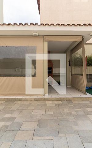 Apartamento para alugar com 143m², 3 quartos e 2 vagas Apartamento para alugar com 143m², 3 quartos e 2 vagasÁrea comum