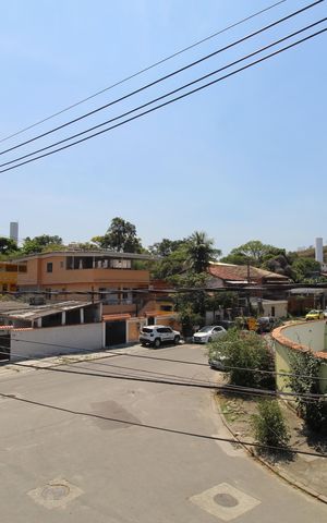 Casa de condomínio à venda com 70m², 3 quartos e 1 vagaSuíte - Varanda
