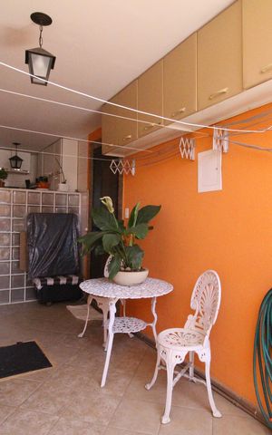 Casa de condomínio à venda com 70m², 3 quartos e 1 vagaGaragem