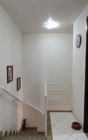 Casa de condomínio à venda com 70m², 3 quartos e 1 vagaCorredor
