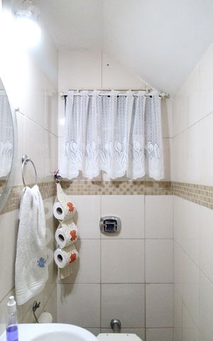 Casa de condomínio à venda com 70m², 3 quartos e 1 vagaLavabo