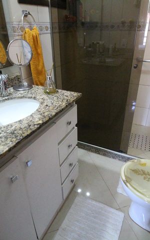 Casa de condomínio à venda com 70m², 3 quartos e 1 vagaBanheiro da suíte