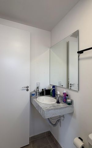 Apartamento à venda com 48m², 2 quartos e 1 vaga Apartamento à venda com 48m², 2 quartos e 1 vagaBanheiro