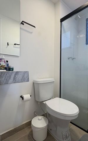 Apartamento à venda com 48m², 2 quartos e 1 vaga Apartamento à venda com 48m², 2 quartos e 1 vagaBanheiro
