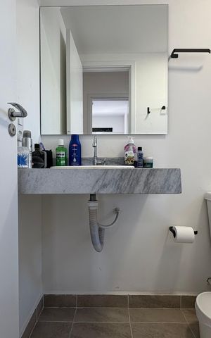 Apartamento à venda com 48m², 2 quartos e 1 vaga Apartamento à venda com 48m², 2 quartos e 1 vagaBanheiro