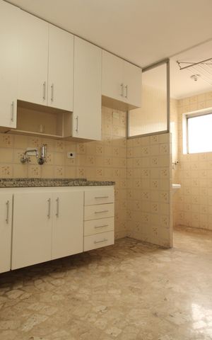 Apartamento à venda com 62m², 2 quartos e 1 vagaCozinha