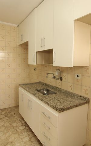 Apartamento à venda com 62m², 2 quartos e 1 vagaCozinha