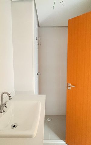 Apartamento à venda com 95m², 2 quartos e 2 vagasBanheiro da Suíte