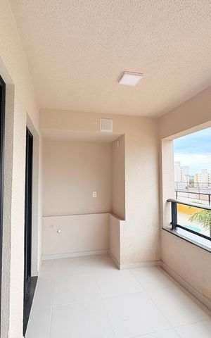 Apartamento à venda com 95m², 2 quartos e 2 vagasPlaquinha 