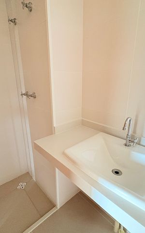 Apartamento à venda com 95m², 2 quartos e 2 vagasBanheiro Social