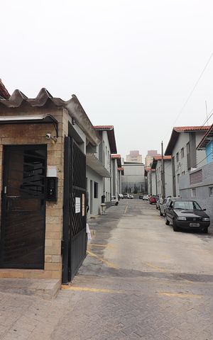 Apartamento à venda com 53m², 2 quartos e 1 vagaFachada