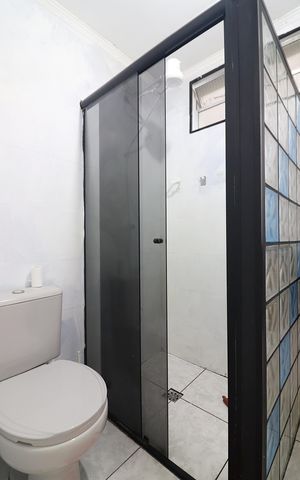 Apartamento à venda com 53m², 2 quartos e 1 vagaBanheiro Social