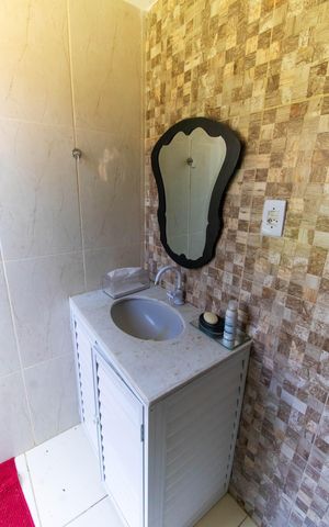 Casa para alugar com 450m², 3 quartos e 2 vagas Casa para alugar com 450m², 3 quartos e 2 vagasBanheiro Externo
