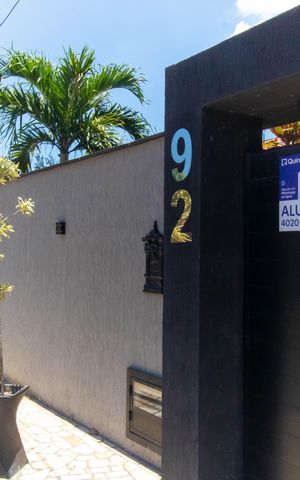 Casa para alugar com 450m², 3 quartos e 2 vagas Casa para alugar com 450m², 3 quartos e 2 vagasPlaquinha