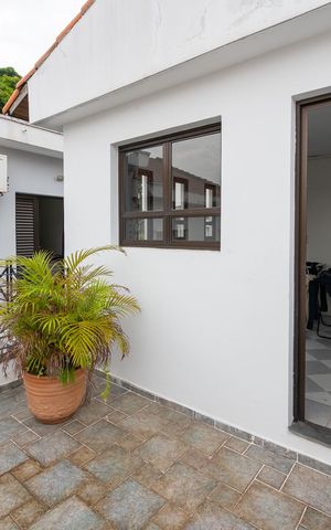 Casa para alugar com 200m², 3 quartos e 3 vagas Casa para alugar com 200m², 3 quartos e 3 vagasSacada