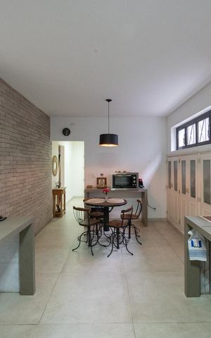 Casa para alugar com 200m², 3 quartos e 3 vagas Casa para alugar com 200m², 3 quartos e 3 vagasCozinha