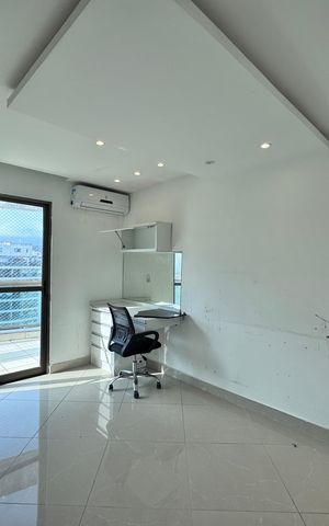 Apartamento à venda com 240m², 3 quartos e 2 vagas Apartamento à venda com 240m², 3 quartos e 2 vagasSuíte 1