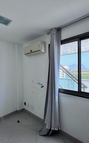 Apartamento à venda com 240m², 3 quartos e 2 vagas Apartamento à venda com 240m², 3 quartos e 2 vagasQuarto