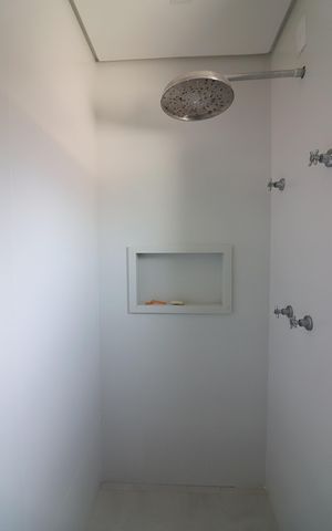 Casa de condomínio à venda com 106m², 3 quartos e 1 vagaSuíte Banheiro