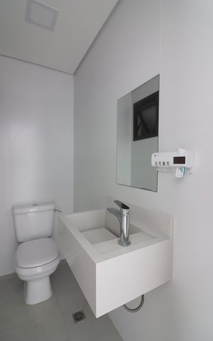 Casa de condomínio à venda com 106m², 3 quartos e 1 vagaLavabo