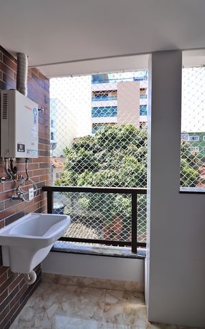 Casa de condomínio à venda com 106m², 3 quartos e 1 vagaÁrea de Serviço