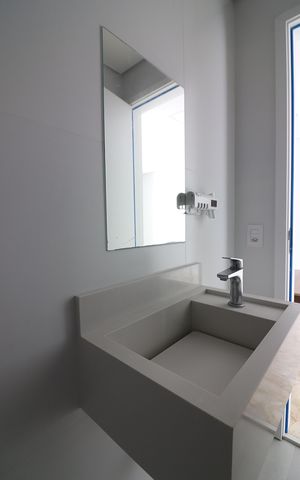 Casa de condomínio à venda com 106m², 3 quartos e 1 vagaLavabo