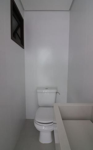 Casa de condomínio à venda com 106m², 3 quartos e 1 vagaLavabo