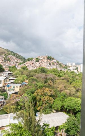 Apartamento à venda com 60m², 1 quarto e 1 vagaVista
