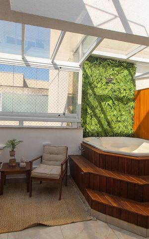 Apartamento à venda com 250m², 4 quartos e 4 vagasCobertura