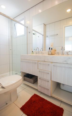 Apartamento à venda com 250m², 4 quartos e 4 vagasBanheiro da Suíte 1