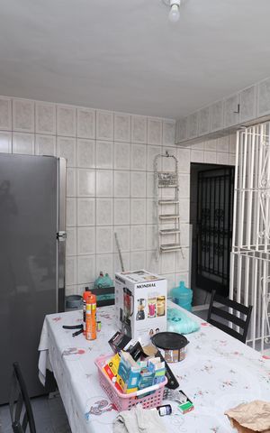 Casa para alugar com 90m², 3 quartos e sem vagaÁrea Externa